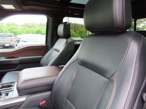 Used 2023 Ford F150 Lariat AWD/4WD image 34