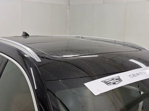 Certified 2025 Cadillac XT5 Premium Luxury w/ LPO, Floor Liner Package AWD/4WD image 19
