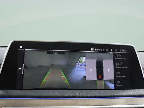 Used 2020 BMW 740i xDrive w/ Premium Package AWD/4WD image 13