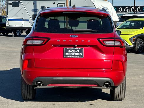 Used 2024 Ford Escape ST-Line Select w/ Tech Pack #1 image 5