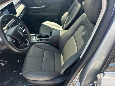Certified 2024 Lincoln Corsair Grand Touring AWD/4WD image 19