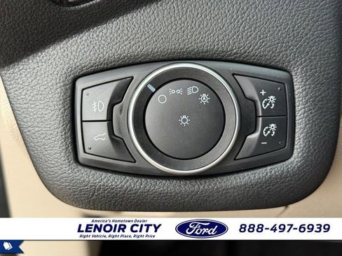 Certified 2018 Ford Escape SEL image 19