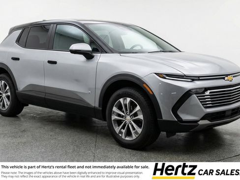 Used 2025 Chevrolet Equinox LT FWD image 1