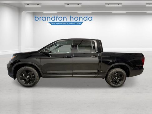 New 2026 Honda Ridgeline Black Edition image 2
