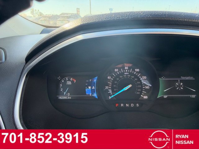Used 2018 Ford Edge Titanium w/ Equipment Group 301A AWD/4WD image 9