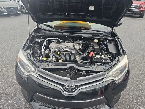 Used 2016 Toyota Corolla LE image 21