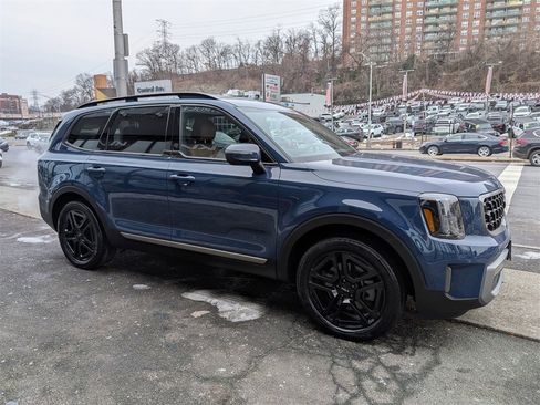 Certified 2023 Kia Telluride EX X-Line image 5