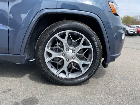 Used 2021 Jeep Grand Cherokee Overland AWD/4WD image 38