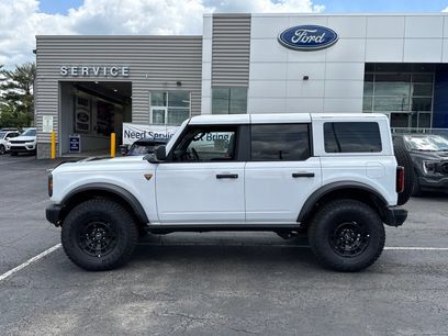 New 2026 Ford Bronco Badlands w/ Sasquatch Package