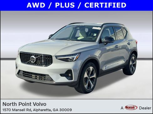 Certified 2024 Volvo XC40 B5 Plus image 1