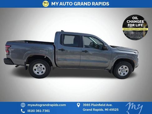 Used 2022 Nissan Frontier S w/ Technology Package image 8