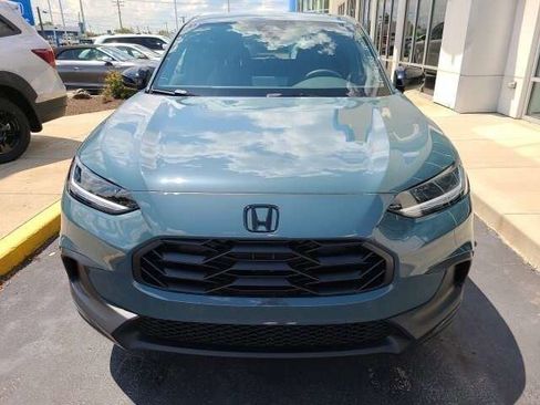 Used 2024 Honda HR-V Sport image 2