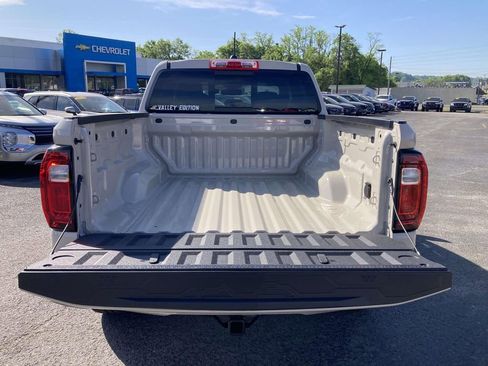 New 2026 GMC Canyon Elevation w/ Convenience Package AWD/4WD image 11