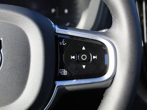 New 2026 Volvo XC60 B5 Plus w/ Protection Package Premier image 14