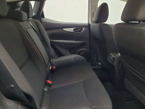 Used 2018 Nissan Rogue Sport S w/ S Appearance Package FWD image 19