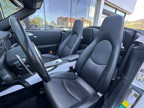 Used 2011 Porsche 911 Turbo image 5