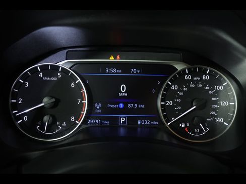 Used 2025 Nissan Altima 2.5 SV FWD image 23