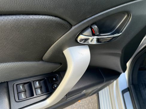 Used 2007 Acura RDX SH-AWD image 16