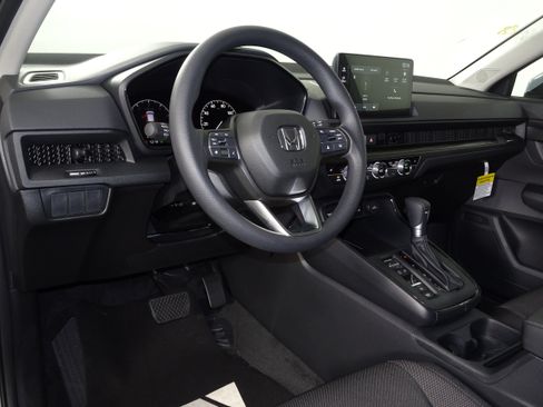 New 2026 Honda CR-V EX image 19