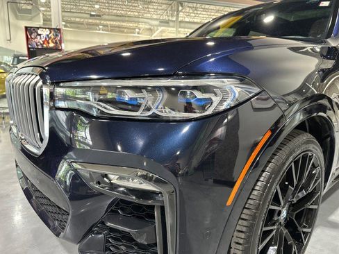 Used 2019 BMW X7 xDrive50i w/ M Sport Package AWD/4WD image 22