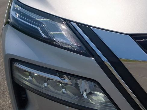 Used 2023 Nissan Rogue Platinum w/ Platinum Premium Package image 9