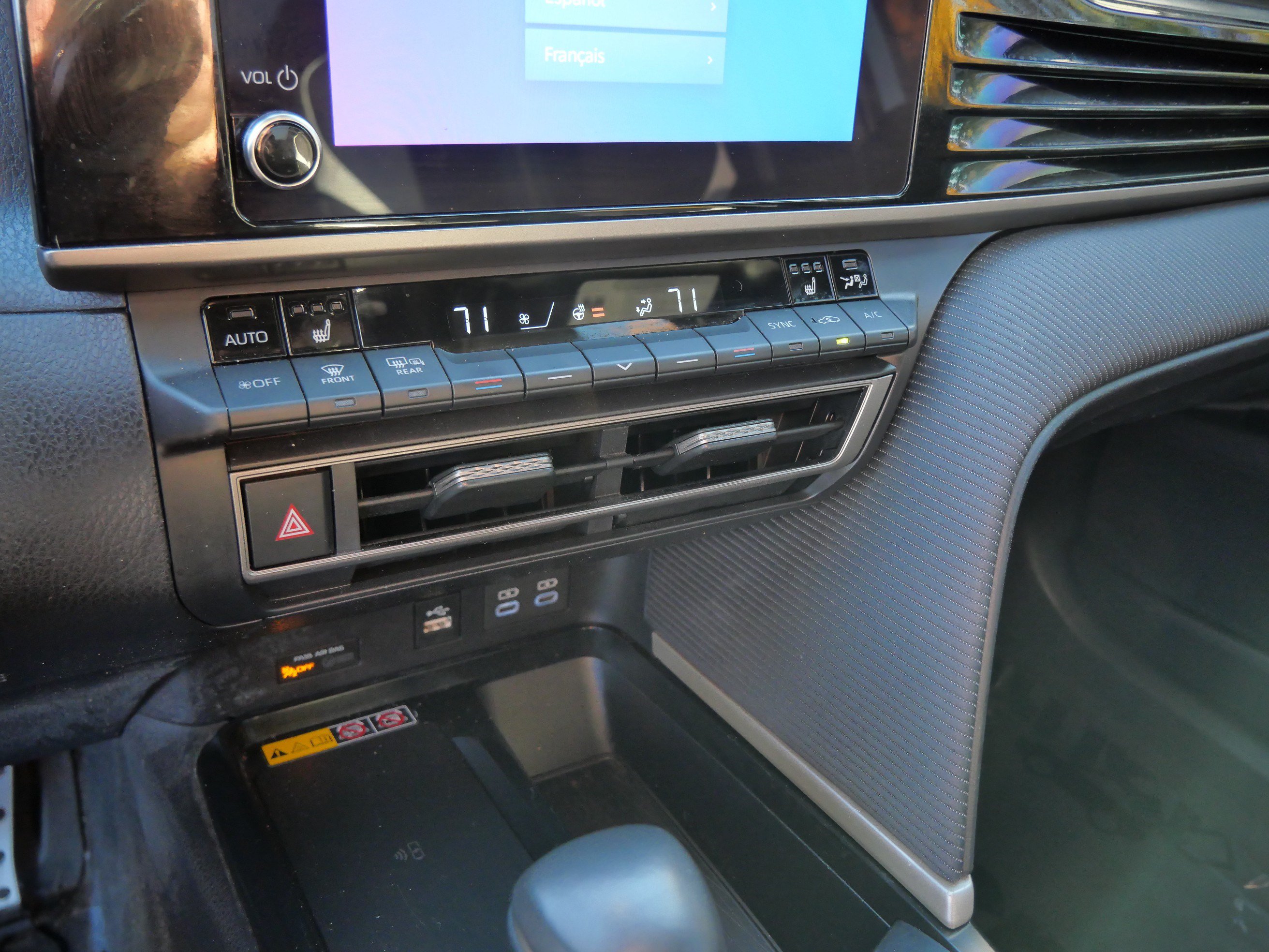 Used 2026 Toyota Camry SE w/ Convenience Package FWD image 25