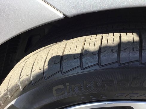 Used 2019 BMW 540i image 11