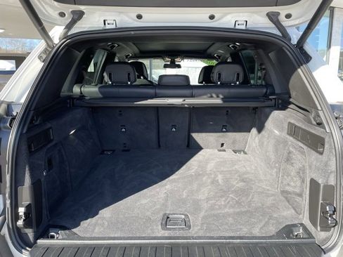 Used 2022 BMW X5 M50i image 31