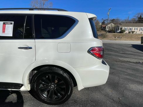Used 2019 Nissan Armada Platinum w/ Captain's Chairs Package image 5