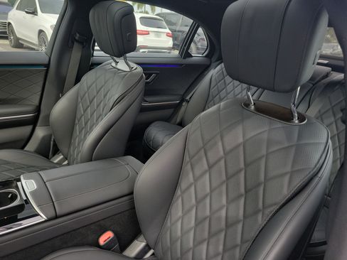 Certified 2025 Mercedes-Benz S 580 4MATIC Sedan image 23