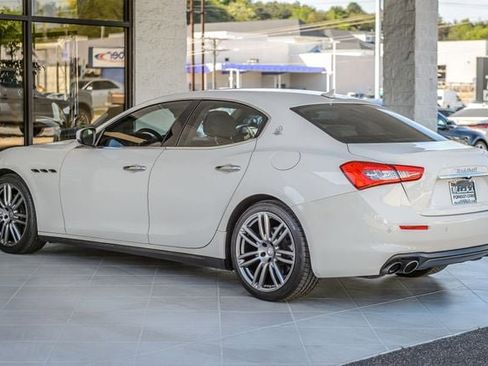 Used 2018 Maserati Ghibli image 7