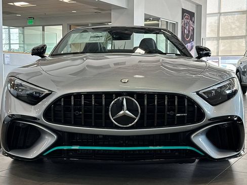 New 2024 Mercedes-Benz SL 63 AMG 4MATIC image 9