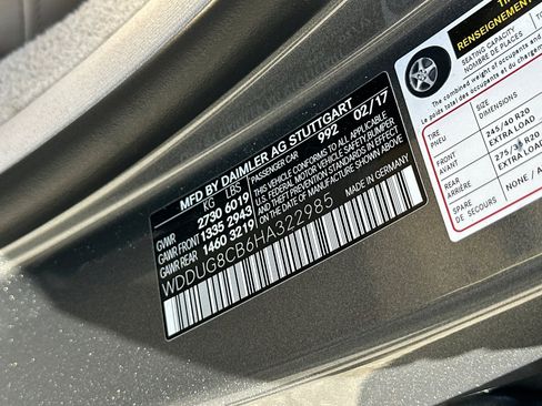 Used 2017 Mercedes-Benz S 550 Sedan image 36