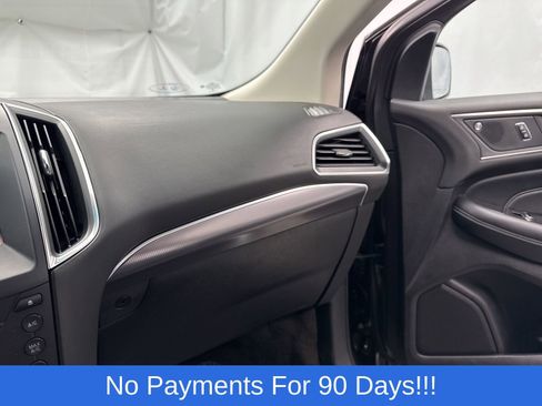 Certified 2019 Ford Edge Titanium w/ Equipment Group 301A image 24
