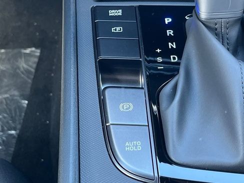 New 2026 Hyundai Elantra Sport FWD image 30