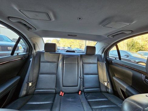 Used 2010 Mercedes-Benz S 400 image 36