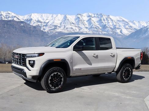 New 2026 GMC Canyon AT4 image 2