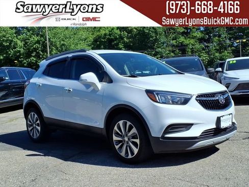 Certified 2019 Buick Encore Preferred FWD image 1