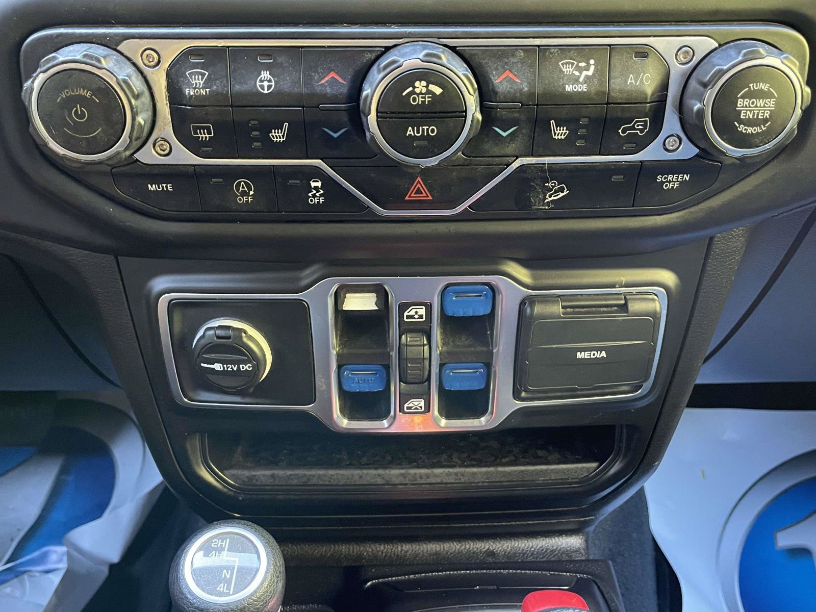 Used 2019 Jeep Wrangler Unlimited Sport AWD/4WD image 25
