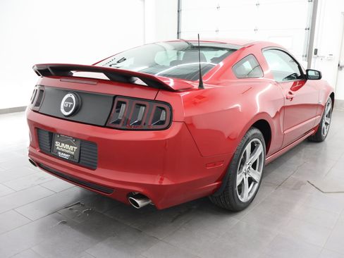 Used 2013 Ford Mustang GT Premium w/ Comfort Pkg RWD image 5