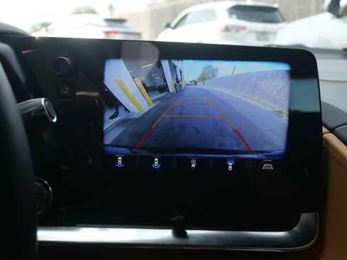 Used 2022 Chevrolet Corvette Stingray Premium Cpe w/ Z51 Performance Package image 21