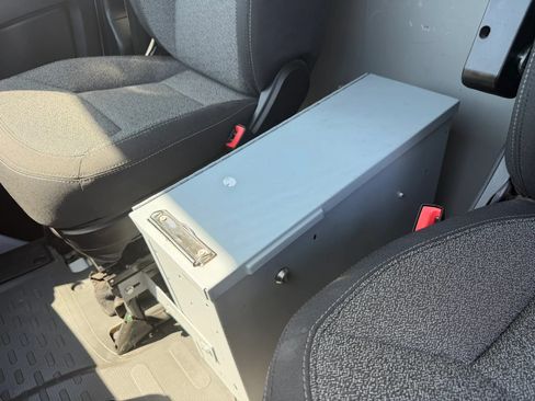 Used 2023 RAM ProMaster 2500 FWD image 13