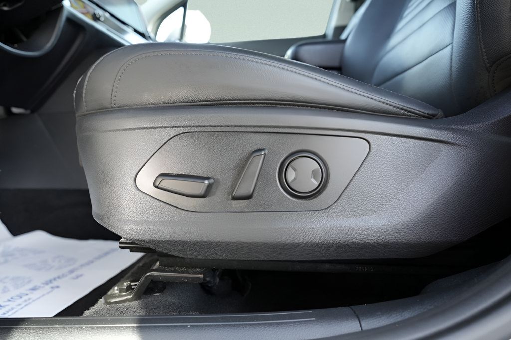 Used 2023 Kia Sportage SX FWD image 25
