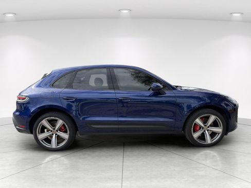 Used 2022 Porsche Macan S AWD/4WD image 3