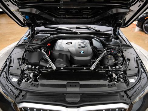 Used 2025 BMW 530i RWD image 62
