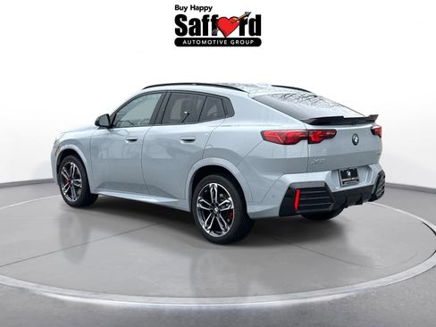 Used 2025 BMW X2 xDrive28i w/ Premium Package image 6