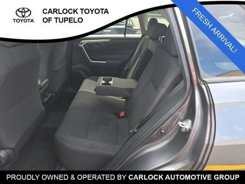 Used 2023 Toyota RAV4 LE AWD/4WD image 9