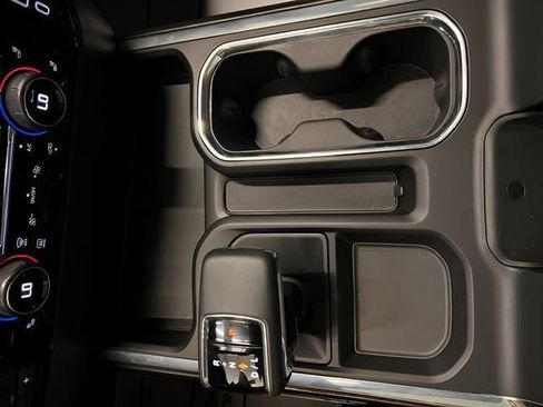 Certified 2024 Chevrolet Silverado 1500 LT Trail Boss w/ Convenience Package II AWD/4WD image 31