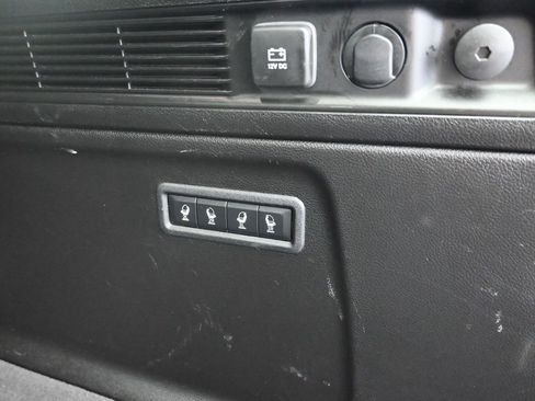 Used 2024 Jeep Wagoneer L Series II image 28