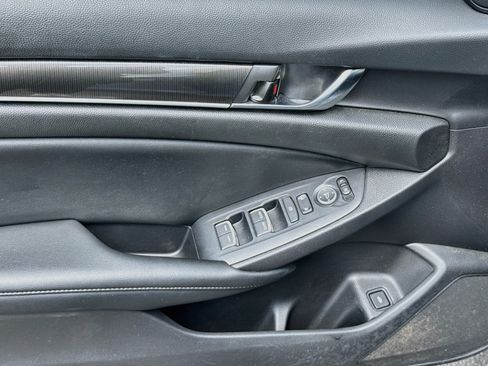 Used 2022 Honda Accord Sport image 36
